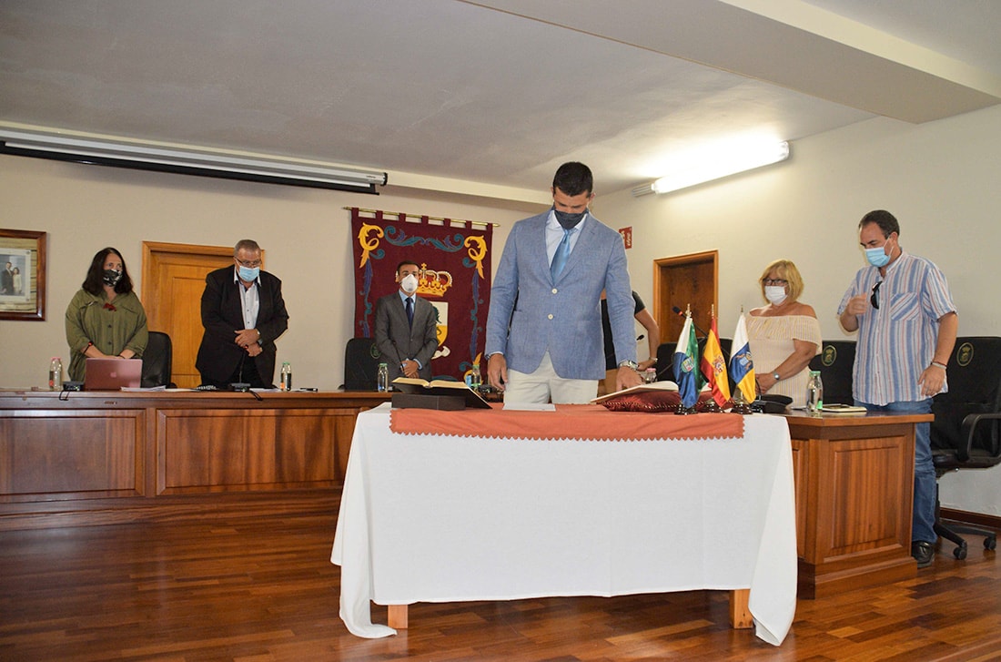 Aday Cejas Gutiérrez toma posesión como concejal del Ayuntamiento de La Frontera