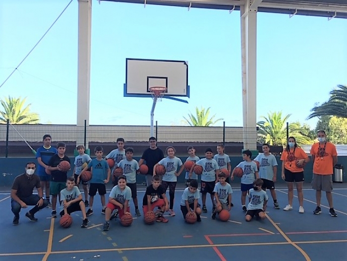 La Frontera felicita la participación del Campus de Baloncesto