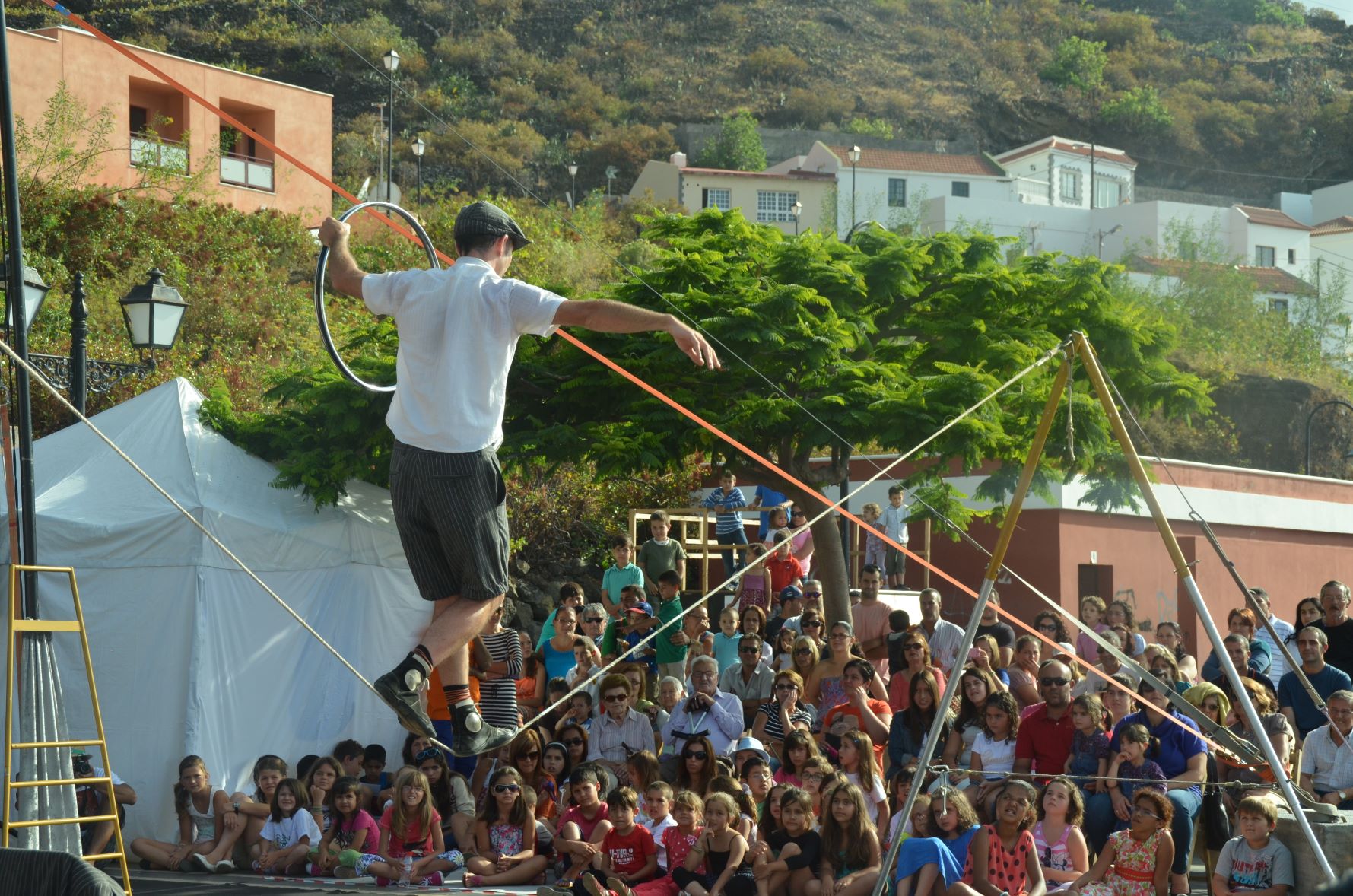El Ayuntamiento de La Frontera ofrece talleres de iniciación al Circo