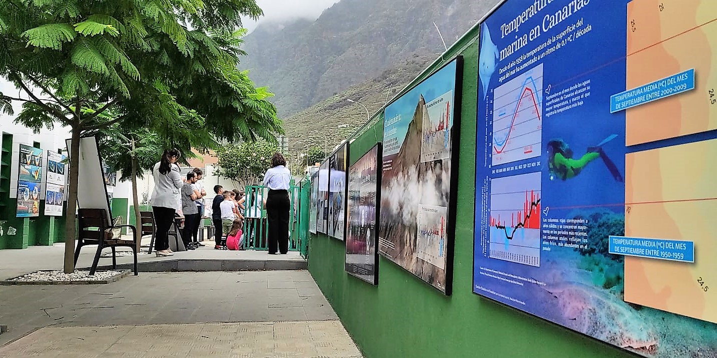  La biblioteca de La Frontera acoge la exposición itinerante del gobierno de Canarias para la concienciación contra el cambio climático