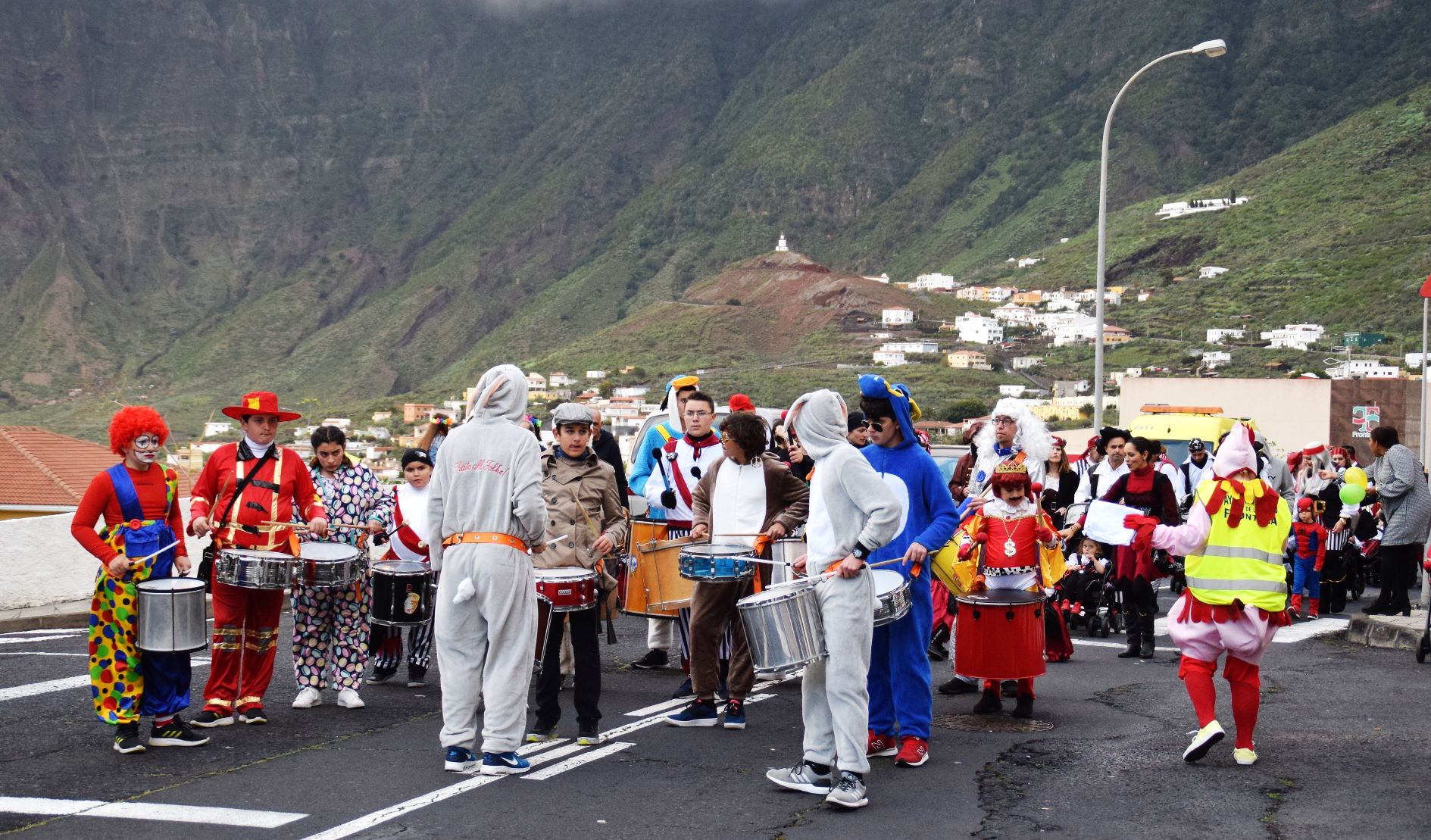Abierto el plazo para la inscripción para las carrozas y grupos participantes del Carnaval de La Frontera