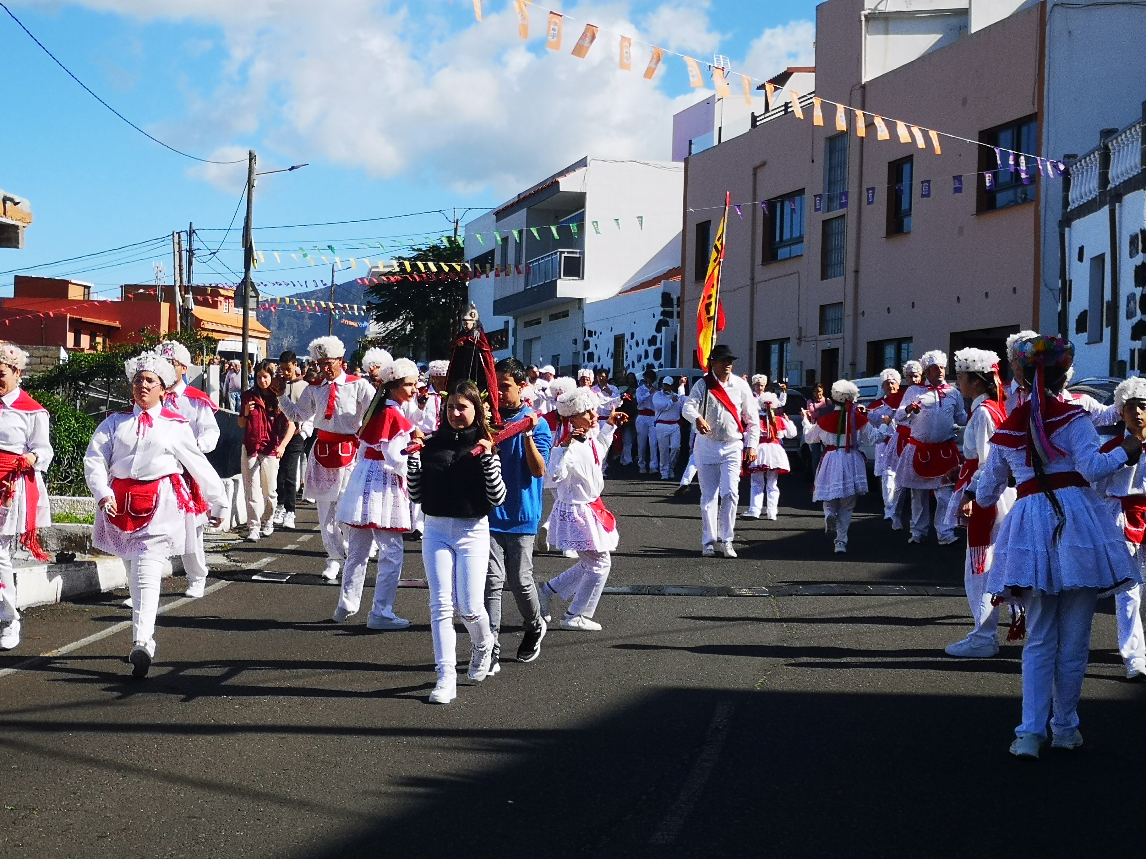 Los Llanillos celebra la festividad de la Virgen de Candelaria