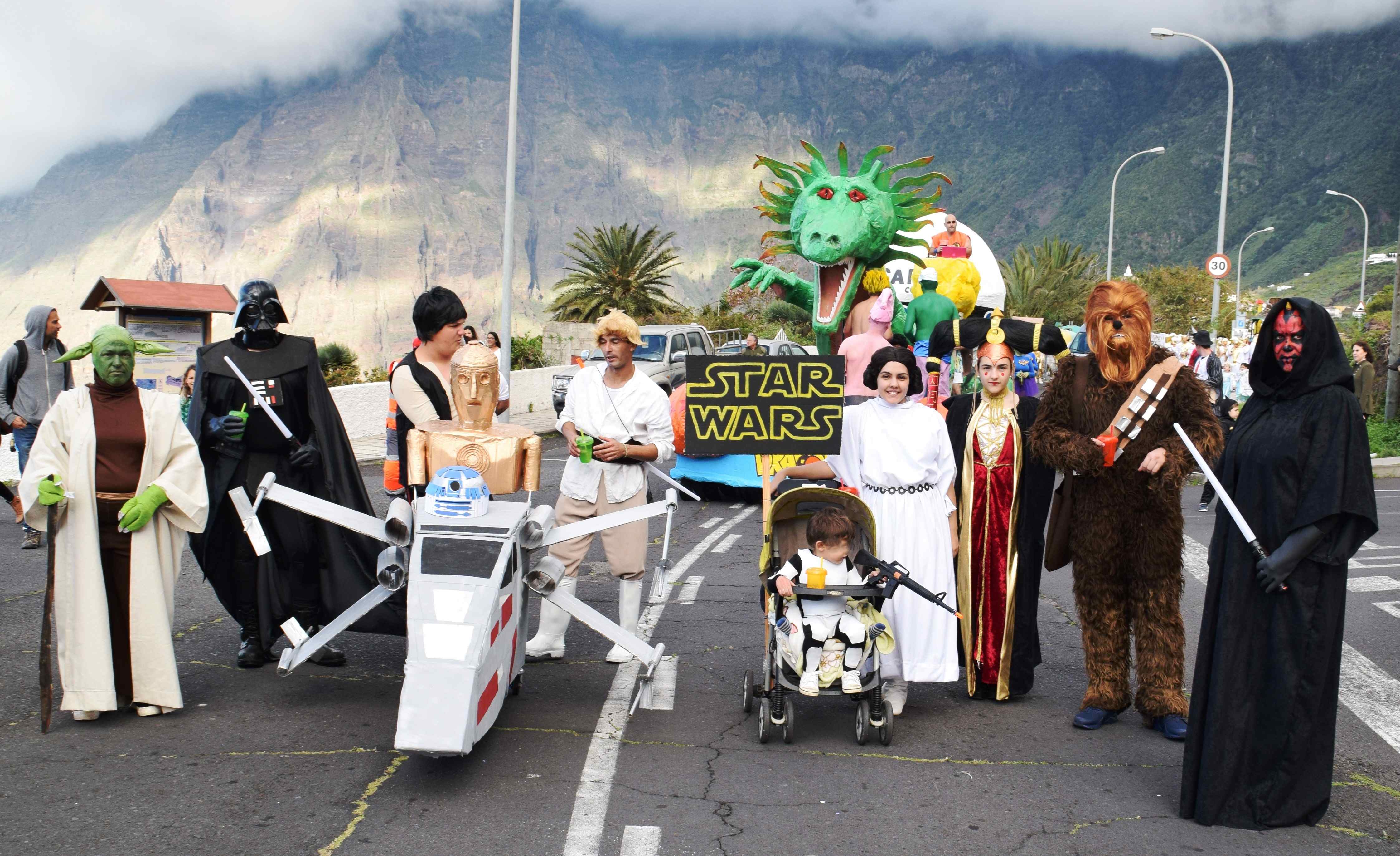 Abierto el plazo para diseñar el cartel del Carnaval de La Frontera 2026 con alegoría “El Universo”