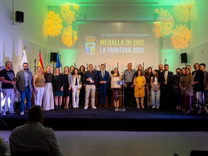 La Frontera entrega la Medalla de Oro del Municipio a la Agrupación Folclórica Tejeguate en su 50 aniversario