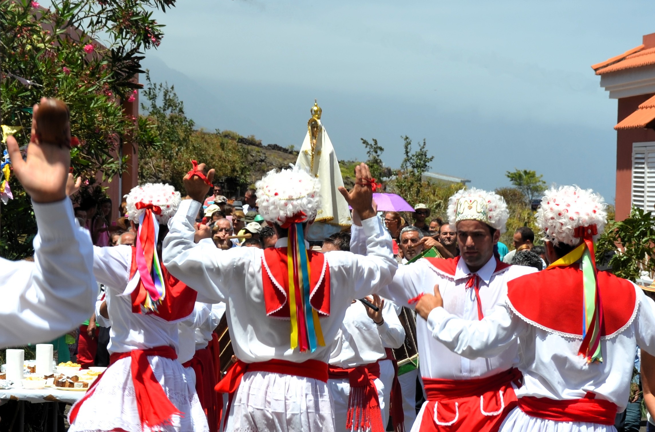 El pueblo de Los Mocanes celebra la fiesta de la Virgen de Fátima