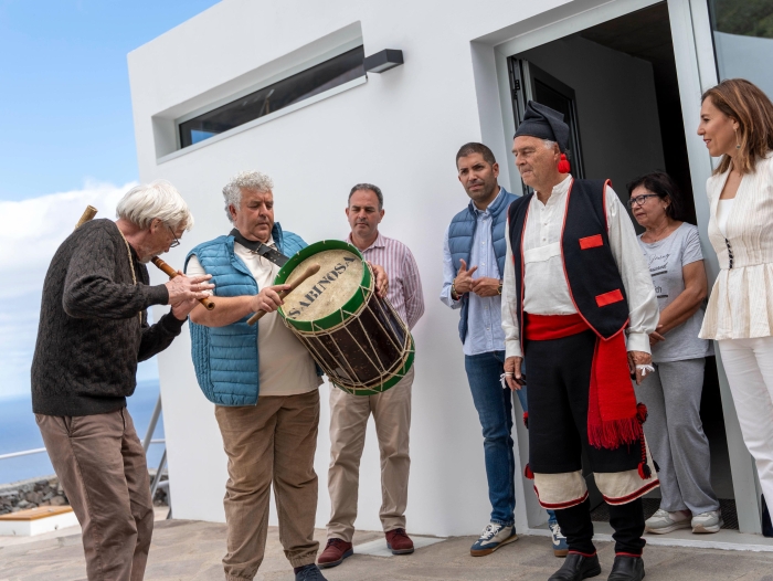 Gobierno y Ayuntamiento recepcionan la obra de rehabilitación de la Casa del Folklore en Sabinosa