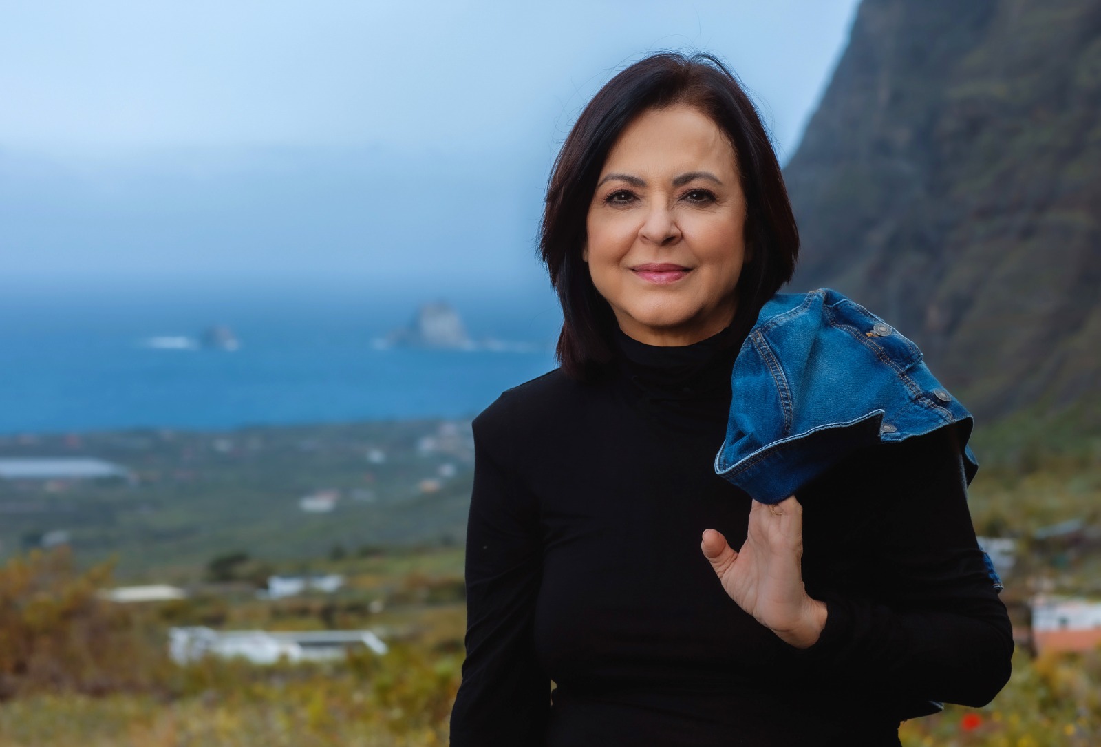 La Frontera recibe a Olga Cerpa y Mestisay con el estreno en directo de “La Costa de los cantares” 