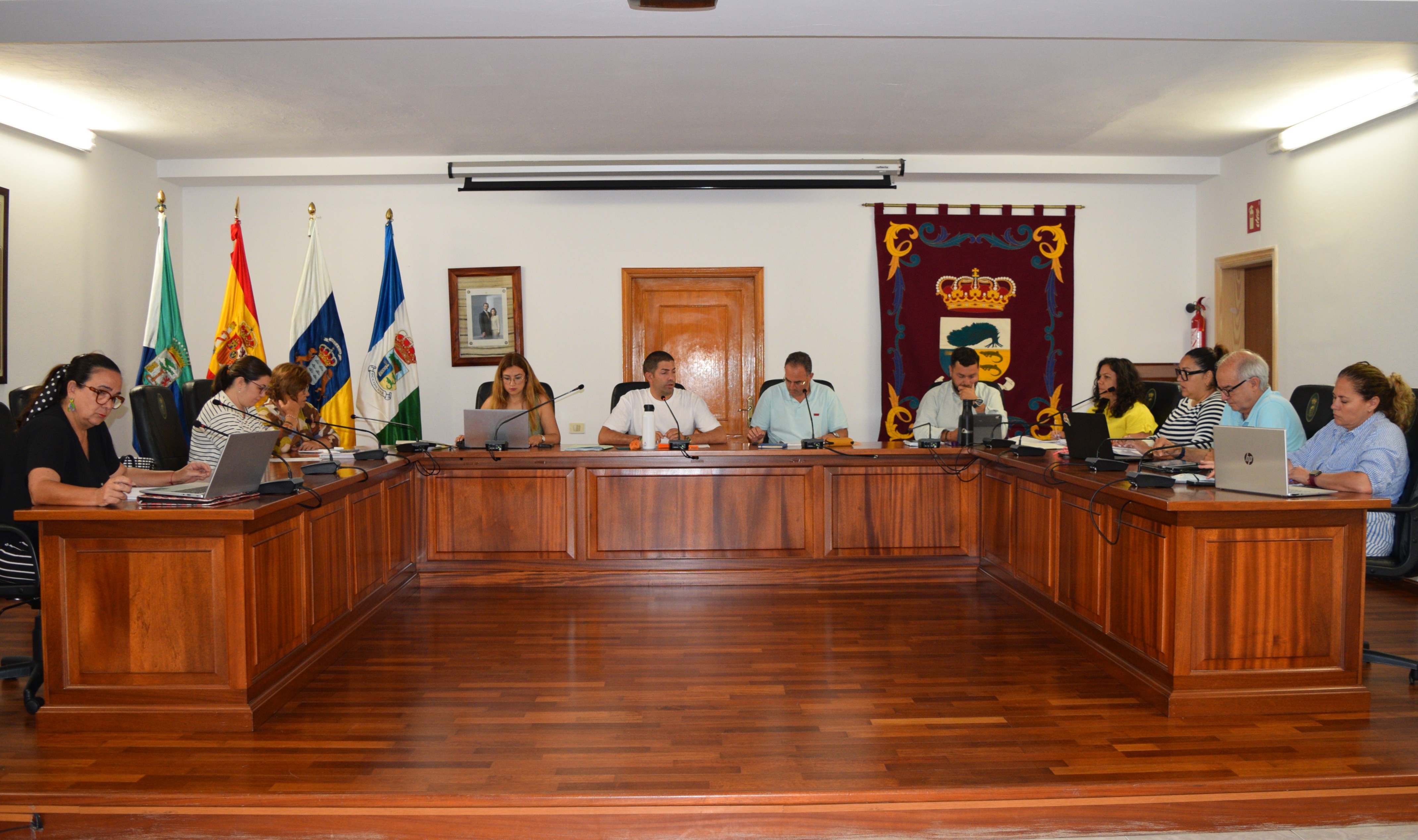 El Pleno del Ayuntamiento de La Frontera aprueba la licitación de las obras de embellecimiento de la Rambla de La Corredera